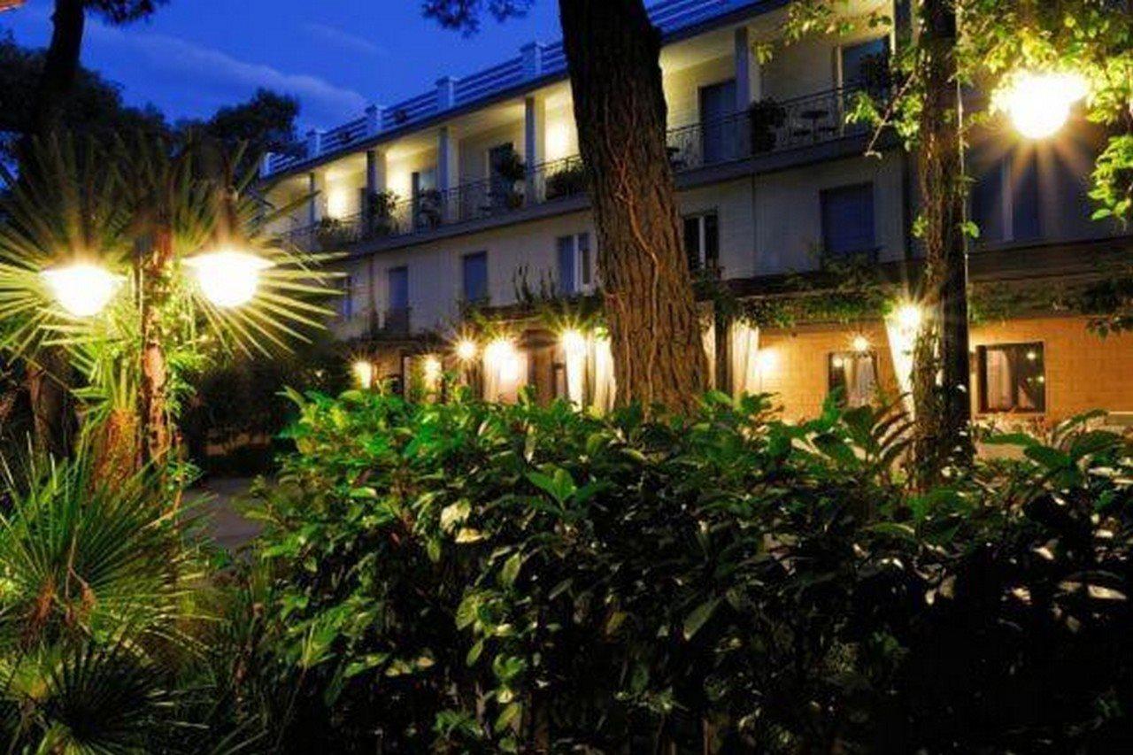 Hotel Villa Giusy Castellaneta Marina Eksteriør bilde