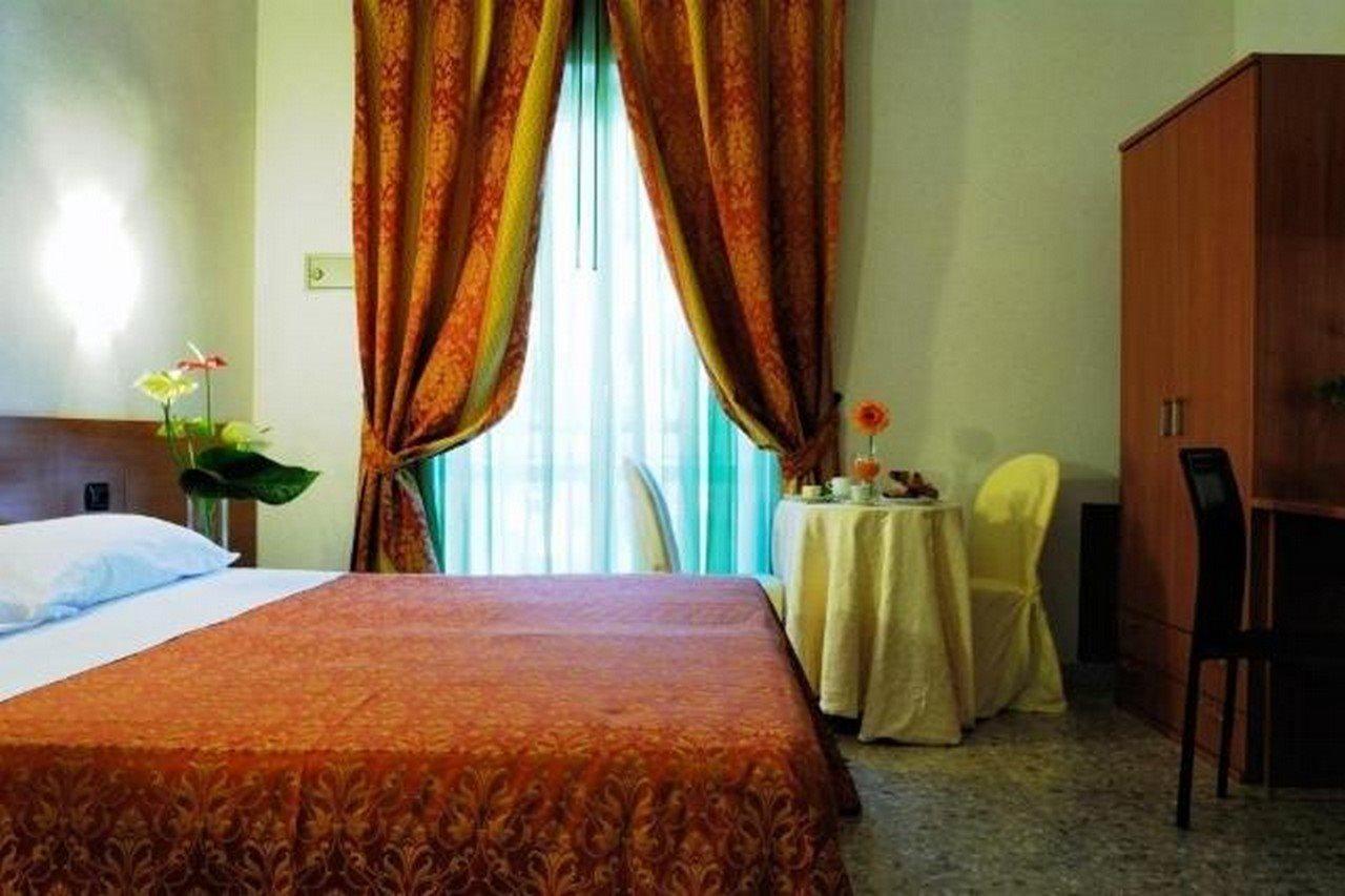 Hotel Villa Giusy Castellaneta Marina Eksteriør bilde